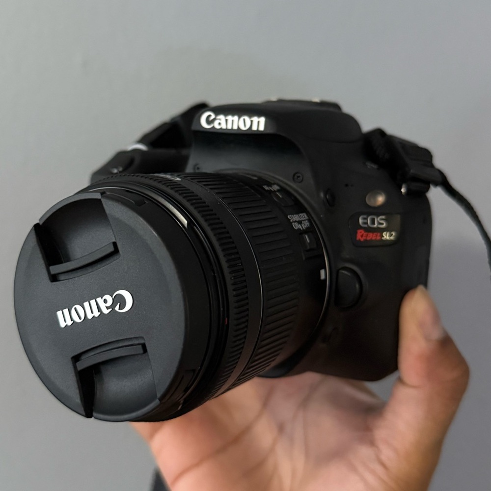 Cannon Rebel SL2 (BODY FOR PARTS ONLY)